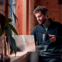 SnapZip Up Sweater - Sweatshirt